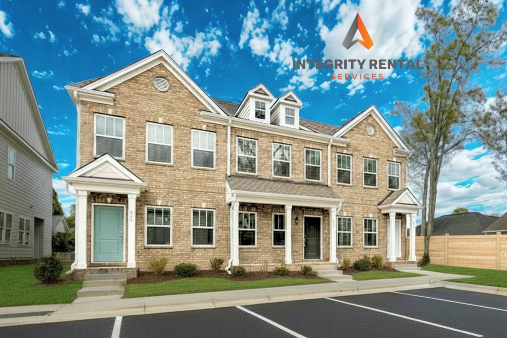 Pineville House: 465 Kinnerton Place