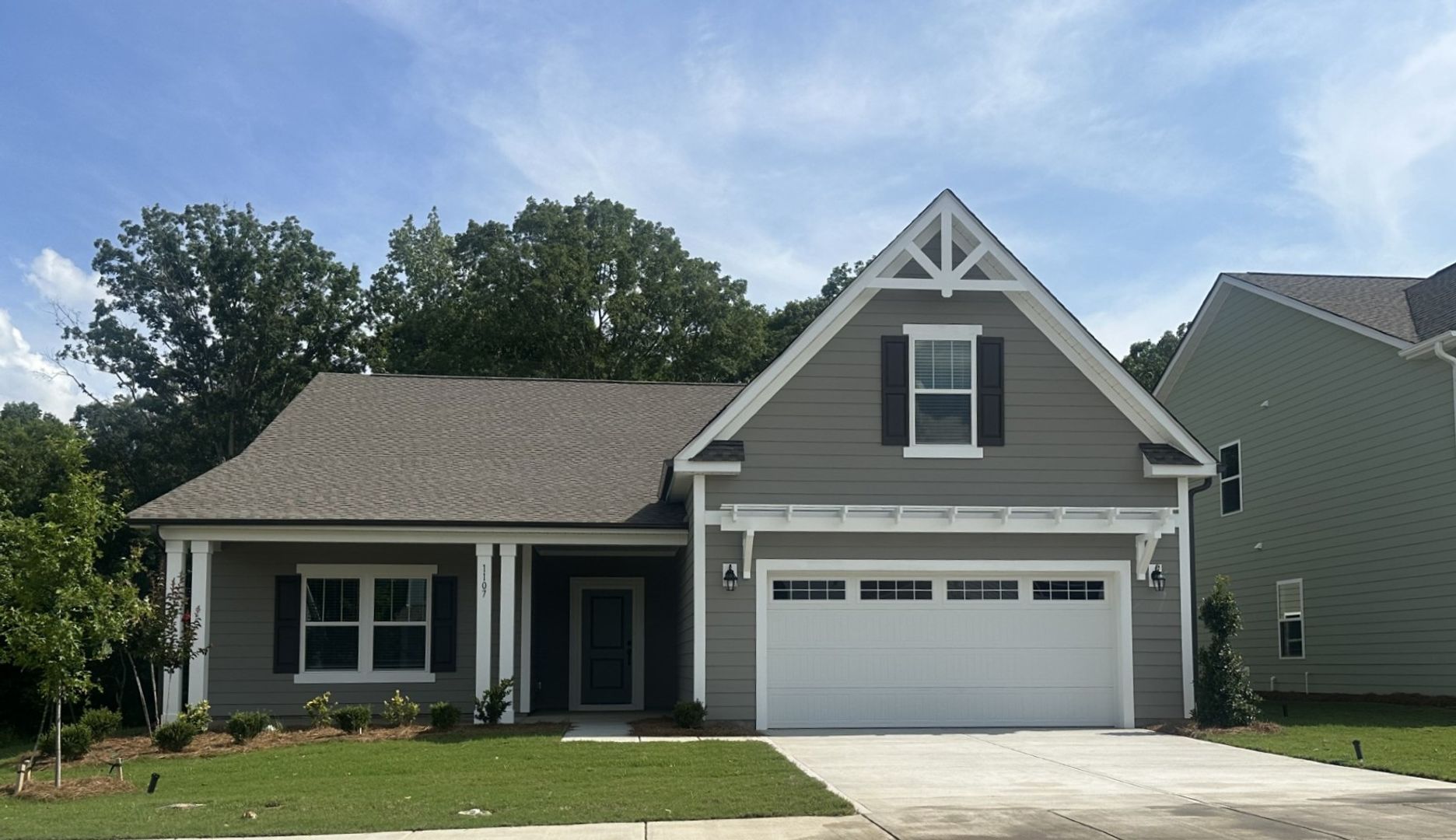 Monroe House: 1107 Links Crossing Drive