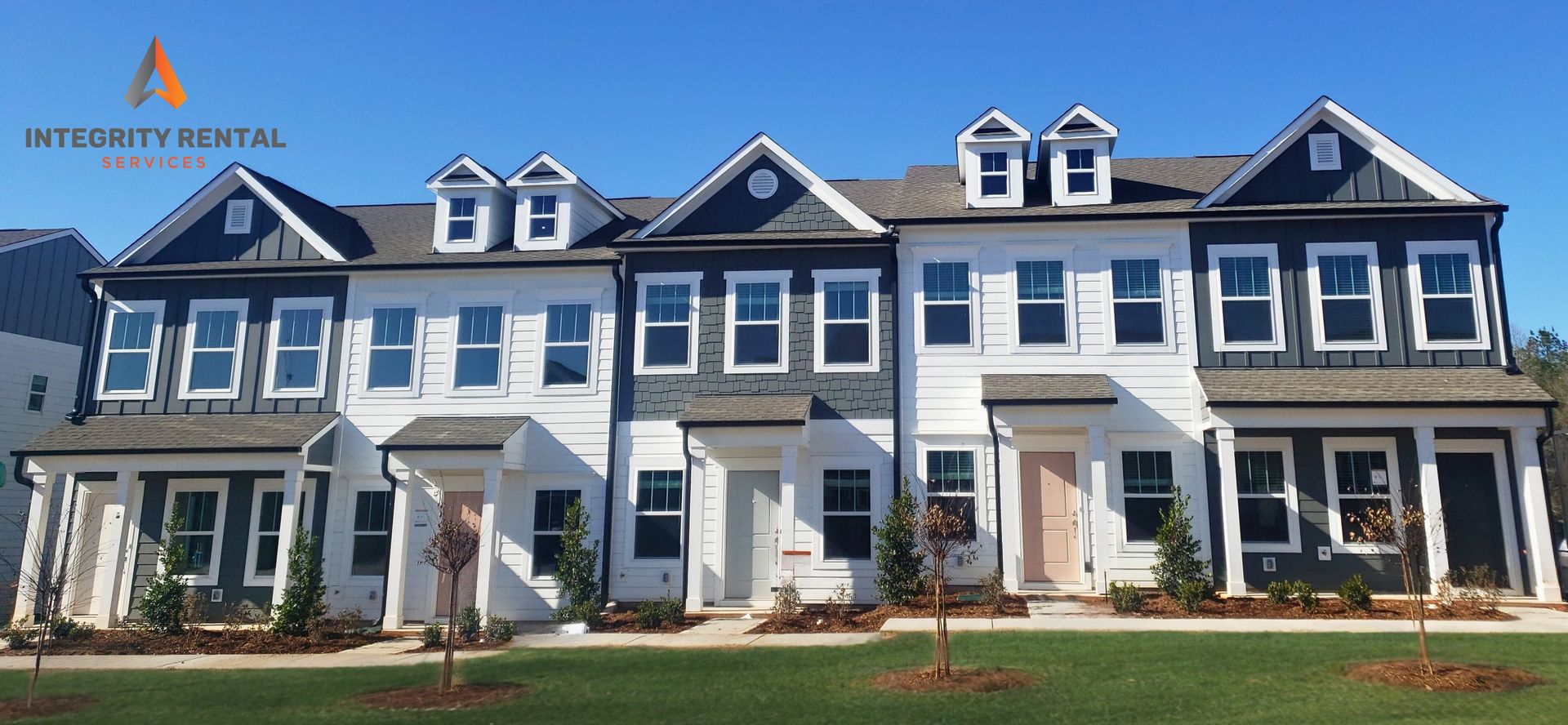 York Townhome: 969 Anchor Way