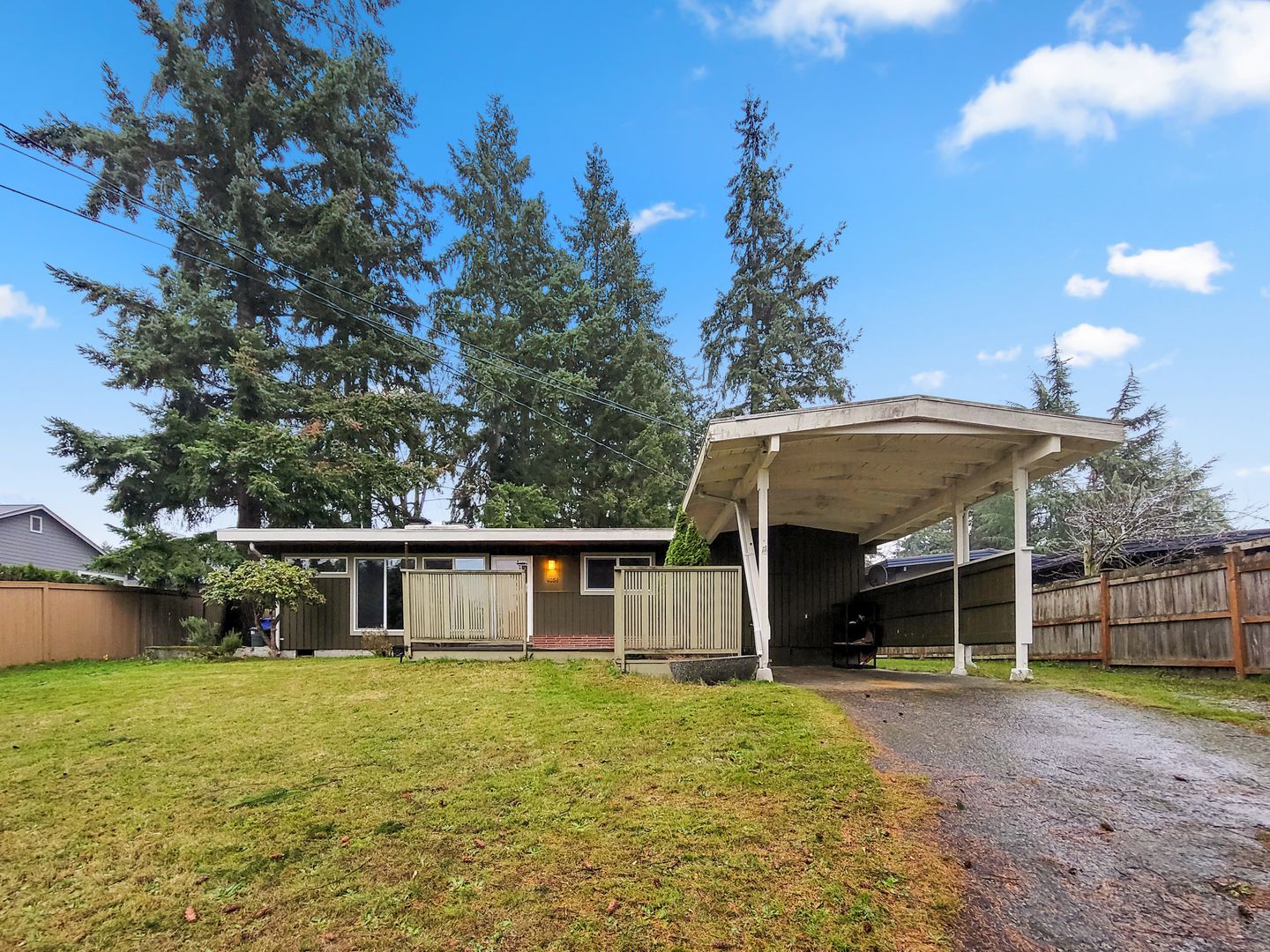 Bellevue House: 4054 120th Ave SE