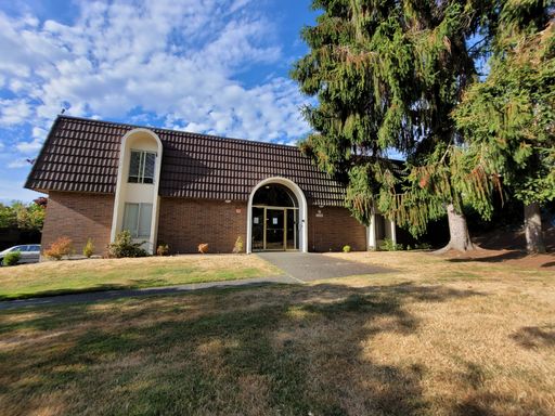 Conveniently located South Kirkland near Downtown-Laurel Park – photo 1