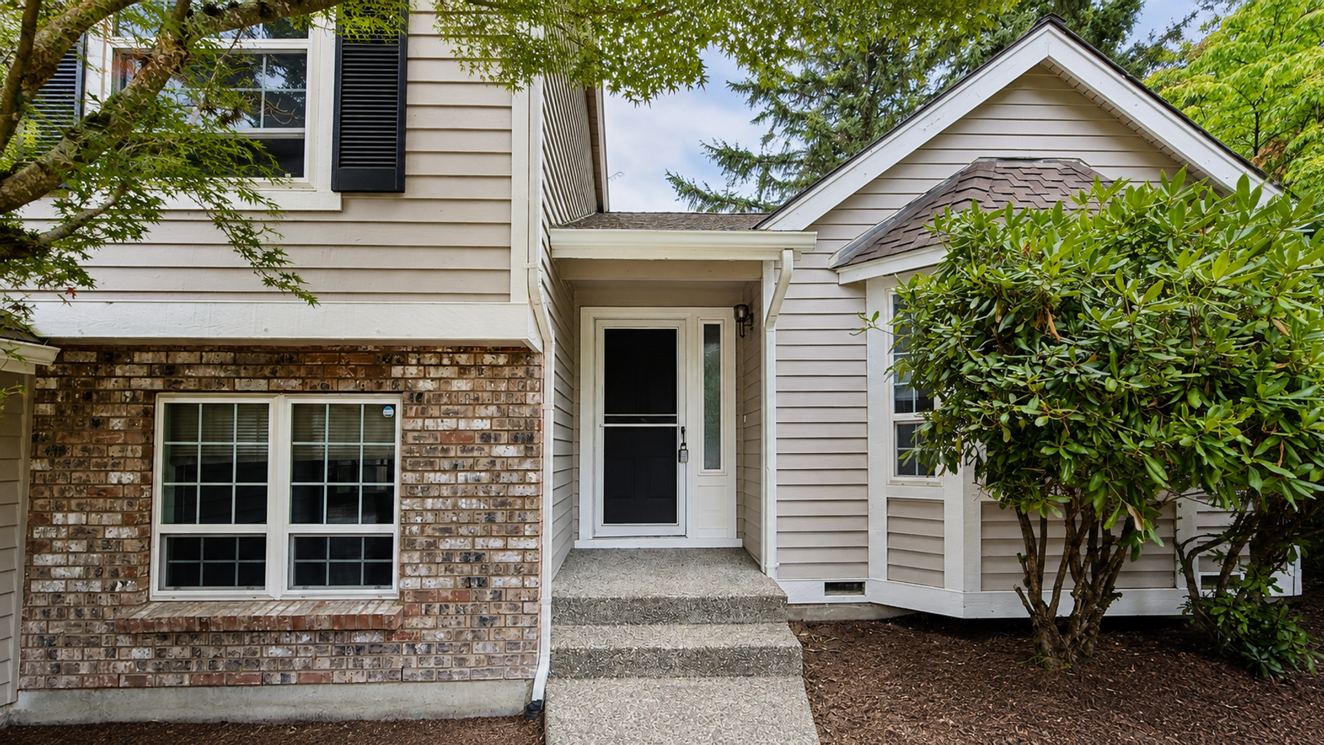 Sammamish Lu 3 of 12