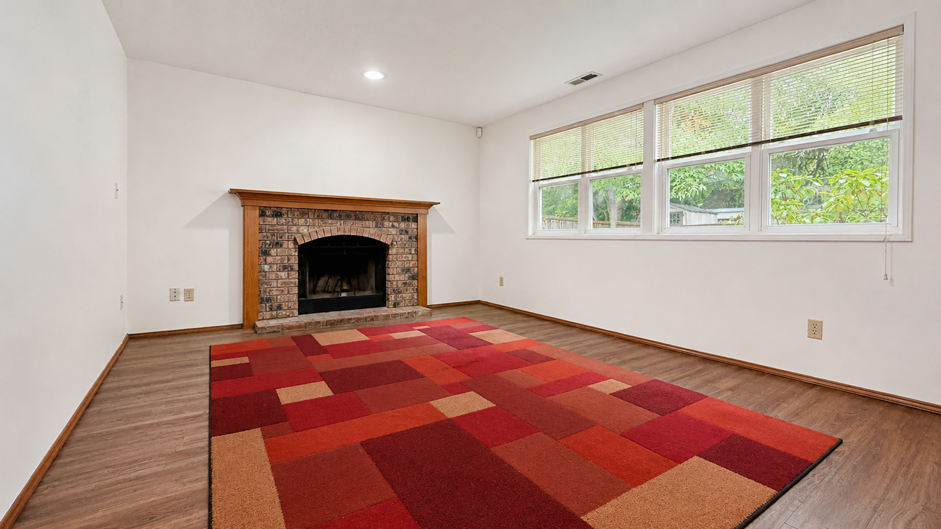 Sammamish Lu 6 of 12