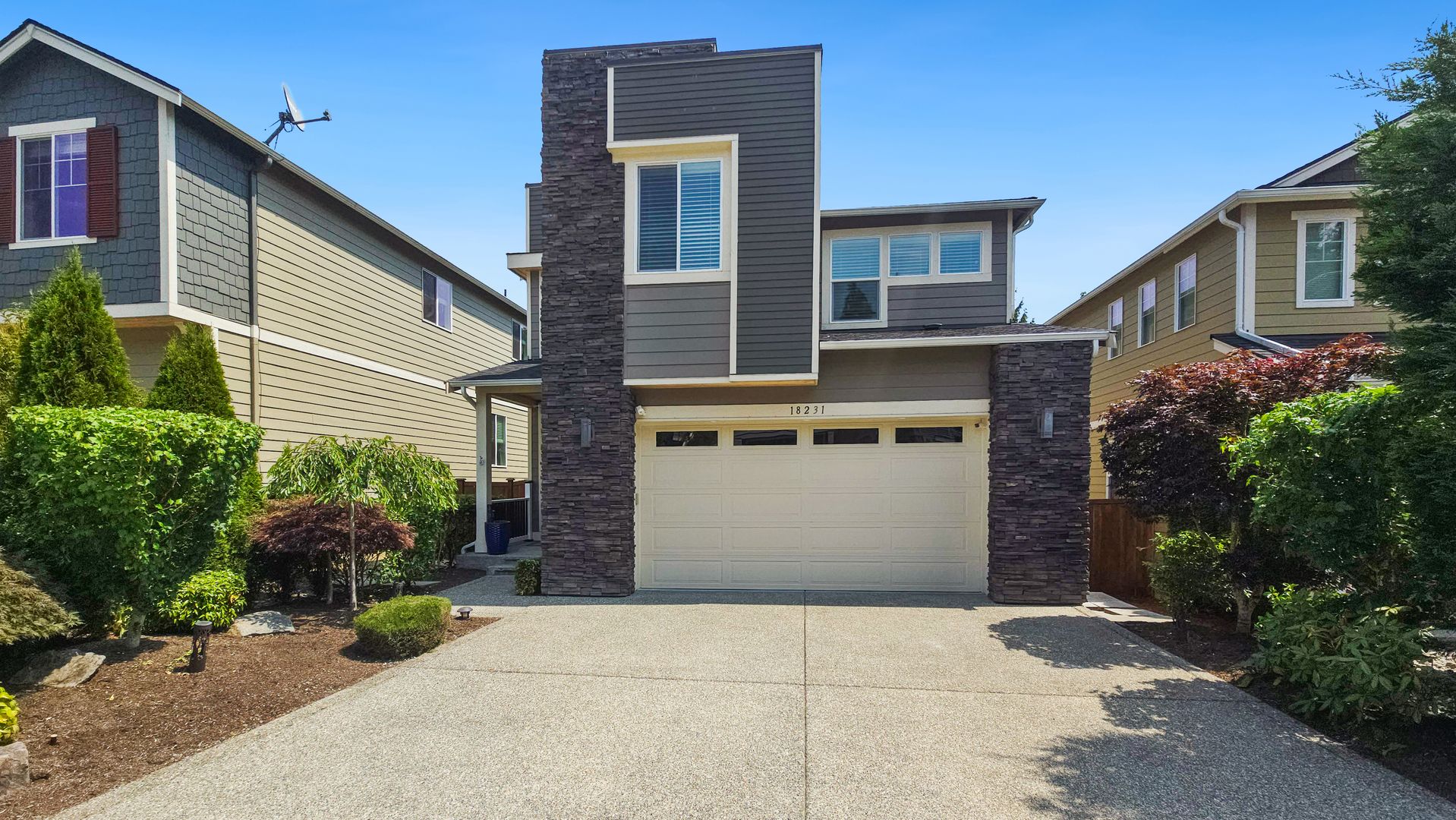 Bothell House: 18231 3rd Dr SE