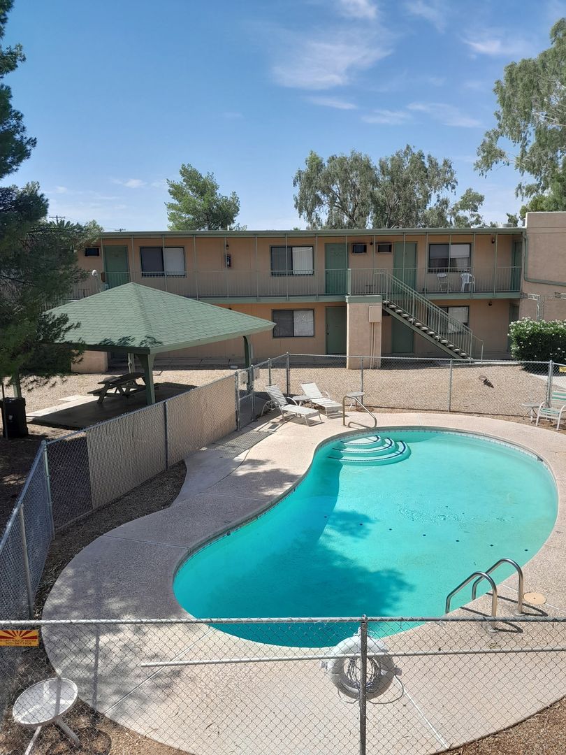 Tucson Apartment: 4860 East Pima Street