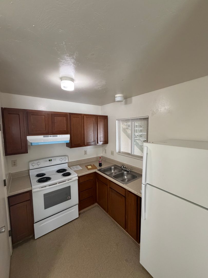 Tucson Apartment: 3802 East Monte Vista Drive
