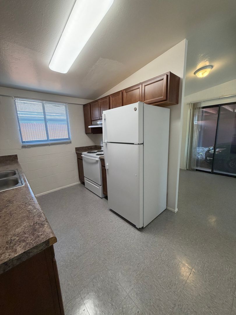 Tucson Apartment: 3240 E. Towner St