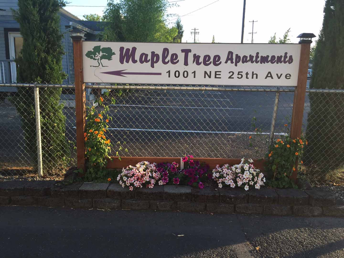 HILLSBORO Apartment: MAPLETREE APTS
