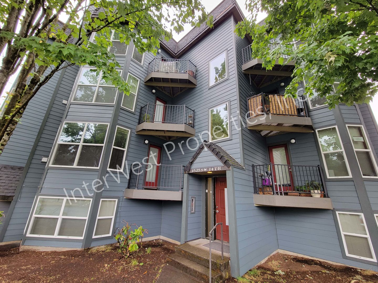 PORTLAND Apartment: 1525 SW 14TH AVE