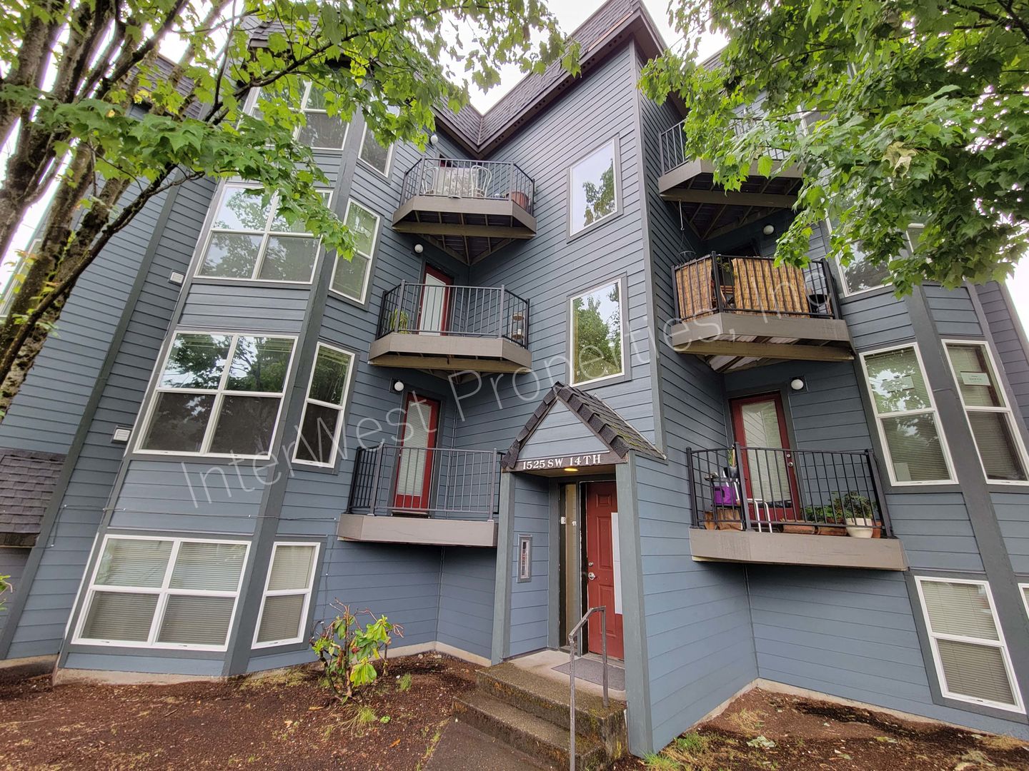 PORTLAND Apartment: 1525 SW 14TH AVE