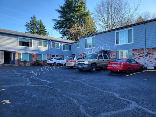 1 Bedroom in Mt.Tabor with Spacous layout, Off Street Parking & W/S/G Included! – photo 1