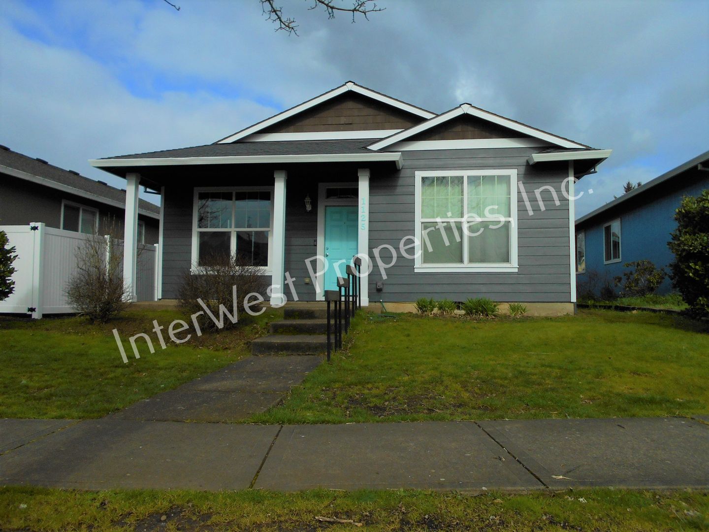 SALEM House: 1125 3RD ST NW