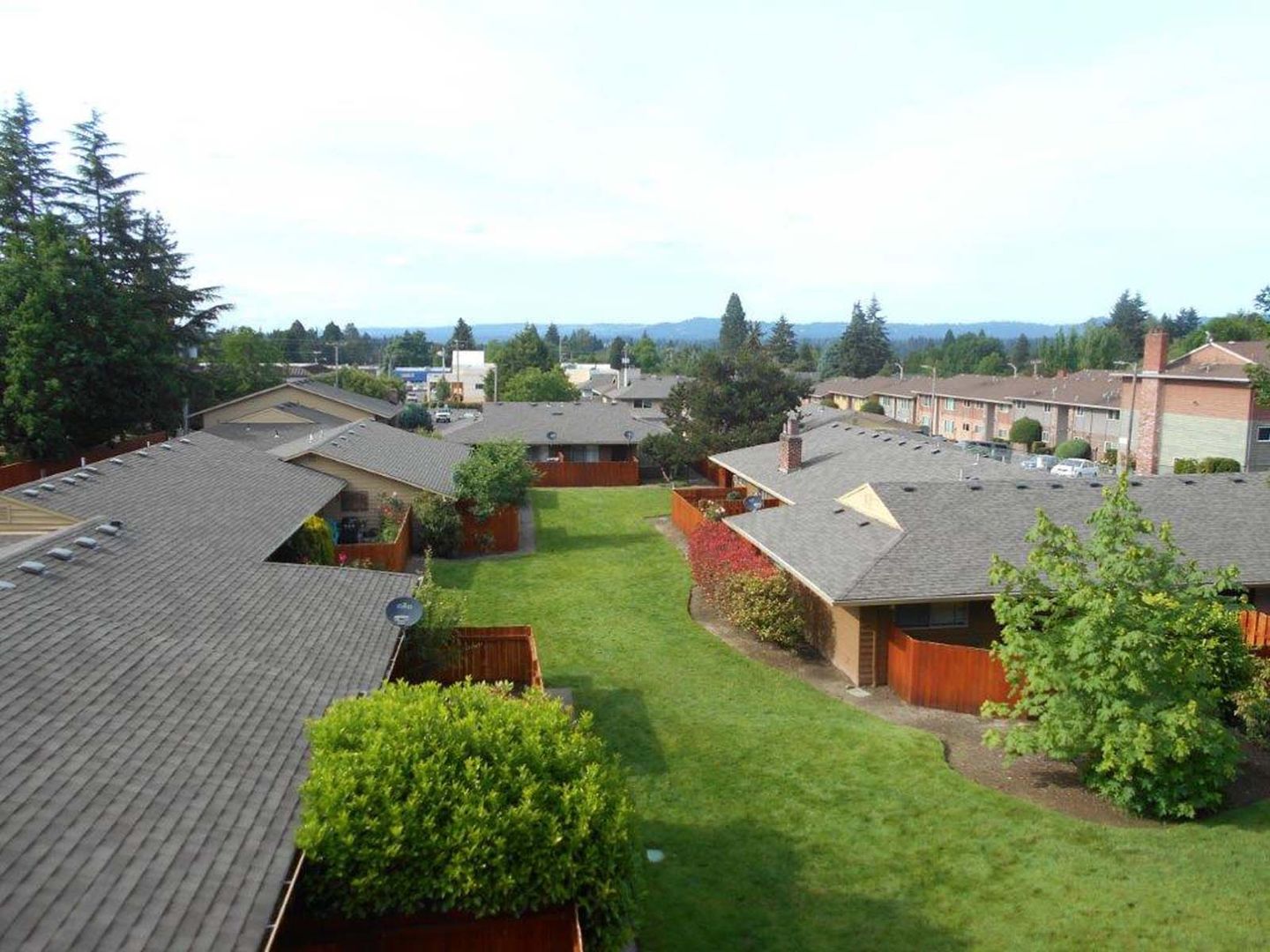 TIGARD Apartment: 14130 SW 105TH AVE