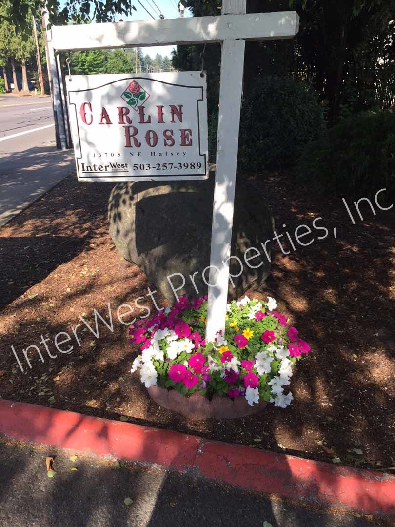 GRESHAM Apartment: CARLIN ROSE APTS