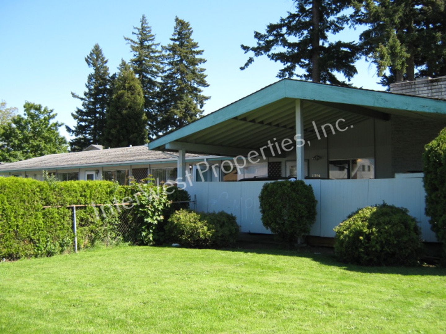 PORTLAND Apartment: 11706 E BURNSIDE STREET