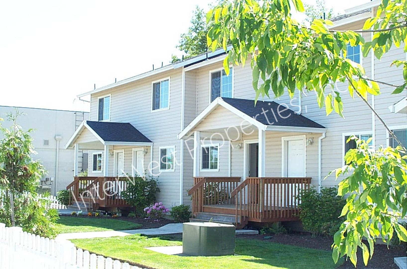 TROUTDALE Apartment: BEAVER CREEK MEADOWS II