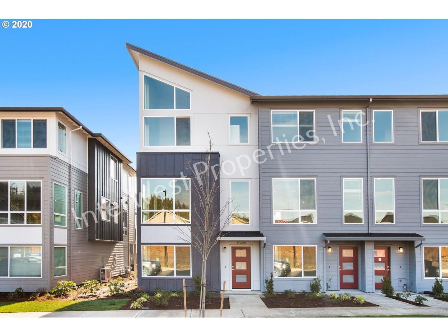 BEAVERTON House: 17226 SW KITE LN