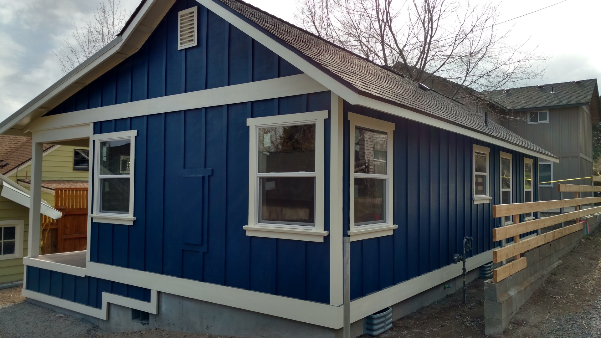 Bend Apartment: 830 NW Ogden Avenue