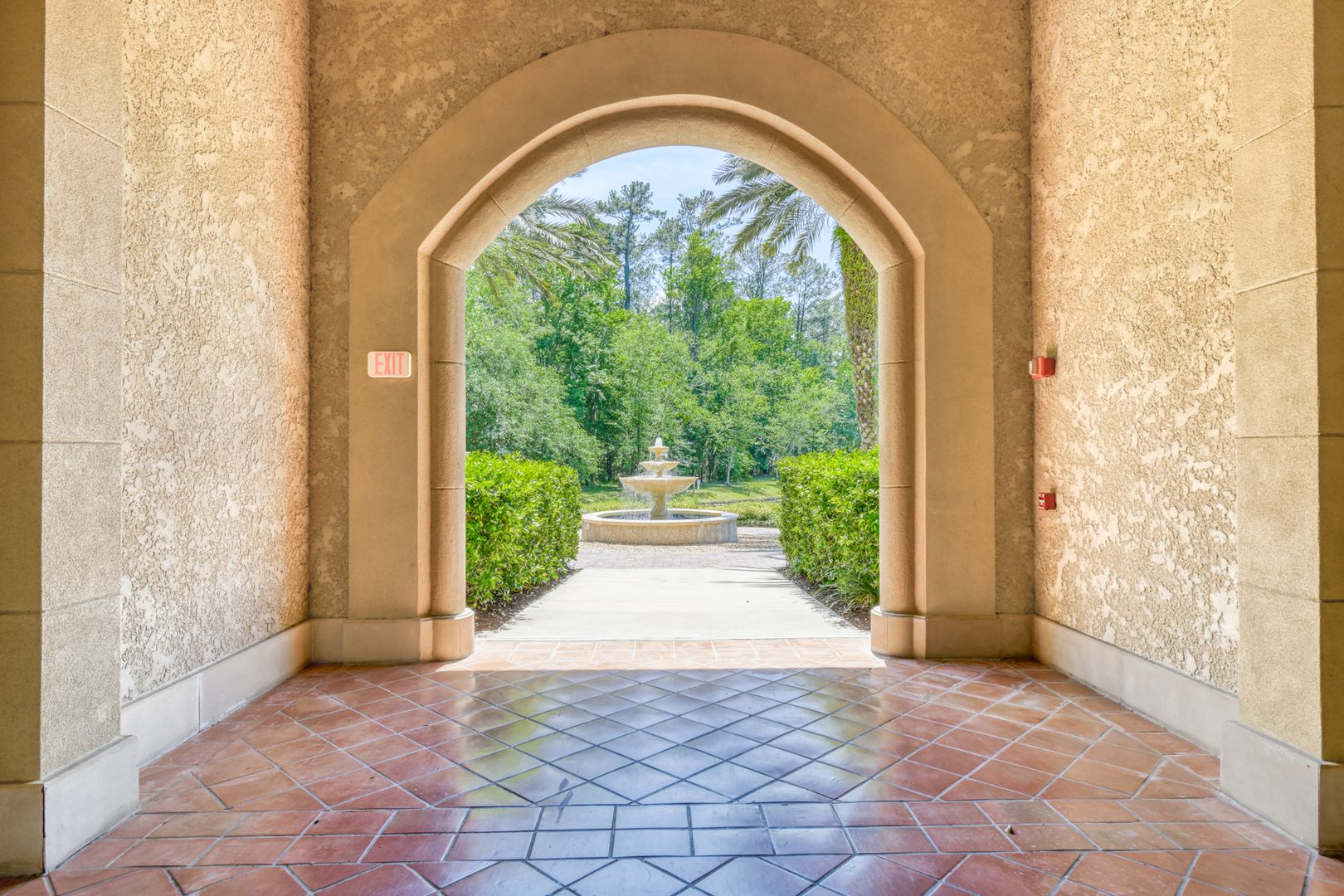 Lobby at 4106-LP