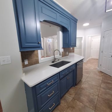 Listing photo thumbnail