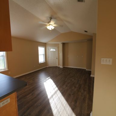 Listing photo thumbnail