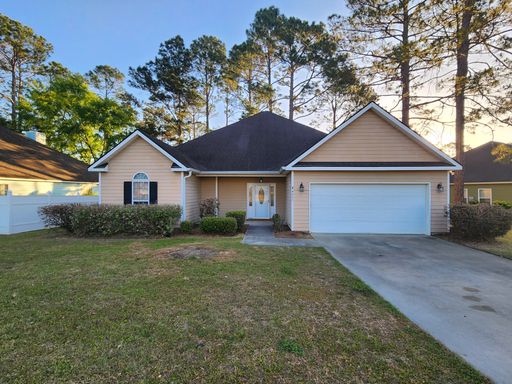 4059 Huntley Dr, Valdosta, GA 31605