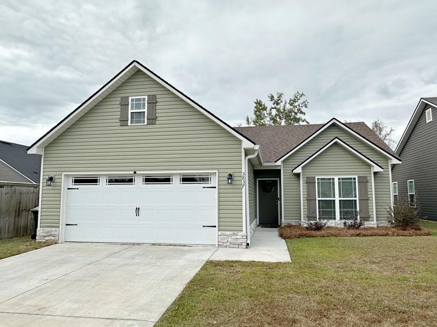 Valdosta House: 3837 Zaun Cir