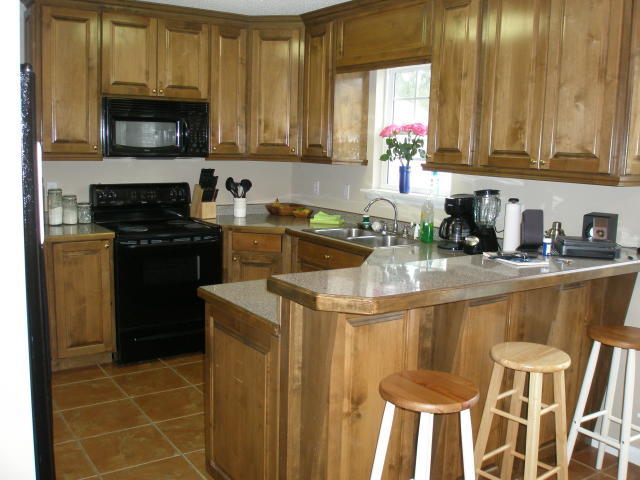 Ray City House: 159 Oak Street