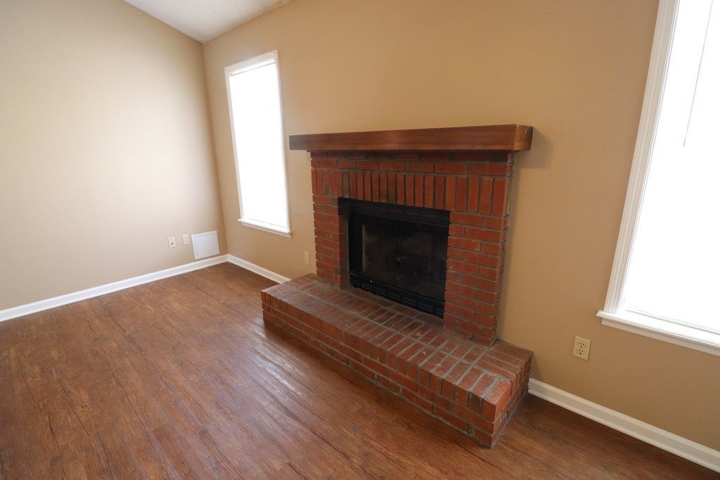 Valdosta House: 1309 Old Mill Place