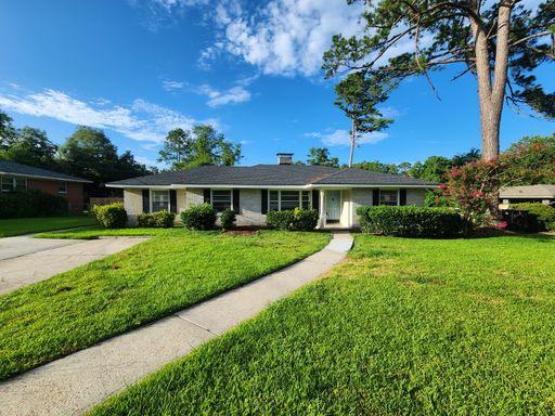 1213 McRee Dr, Valdosta, GA 31602