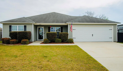 5084 Branch Point Dr, Valdosta, GA 31605