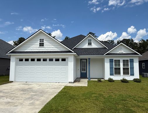3815 Bettys Pl, Hahira, GA 31632