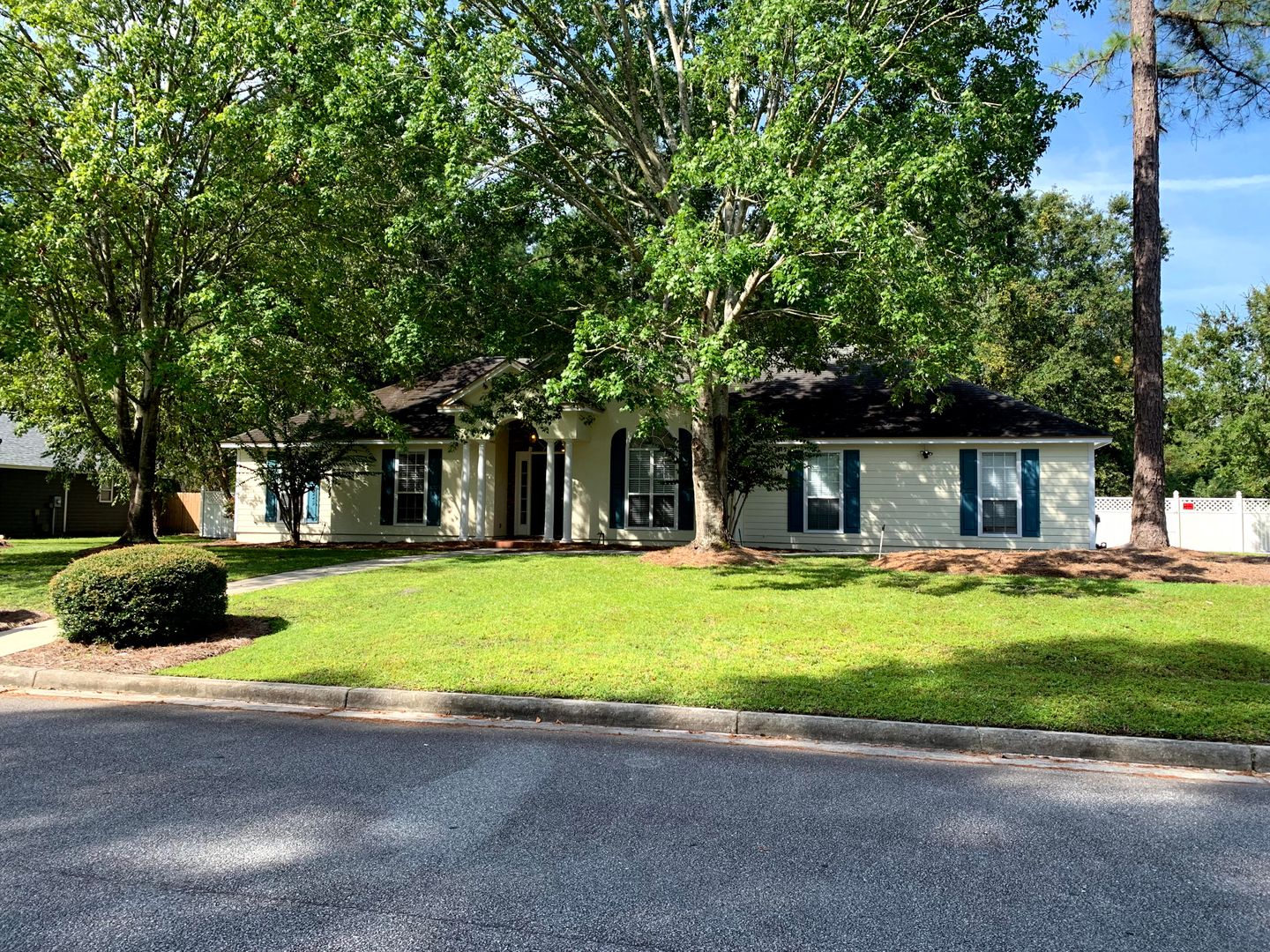 Valdosta House: 4610 Foxborough Ave