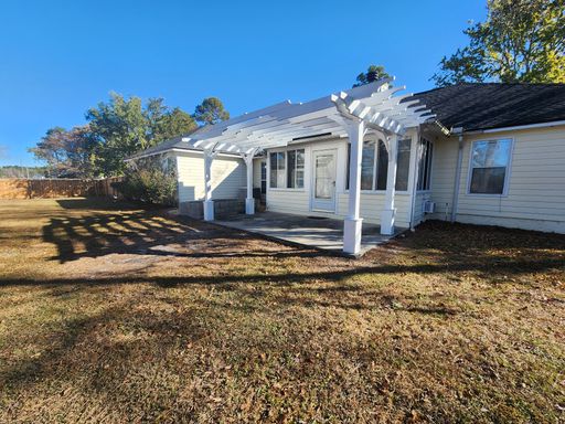 Listing photo thumbnail