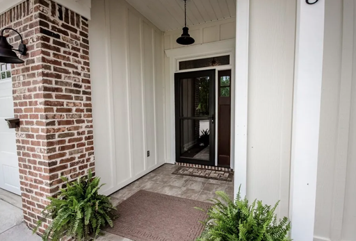 Listing photo thumbnail