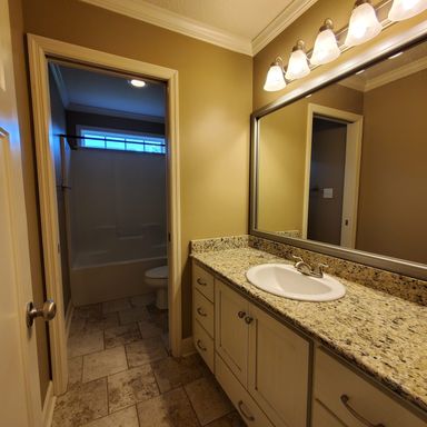 Listing photo thumbnail