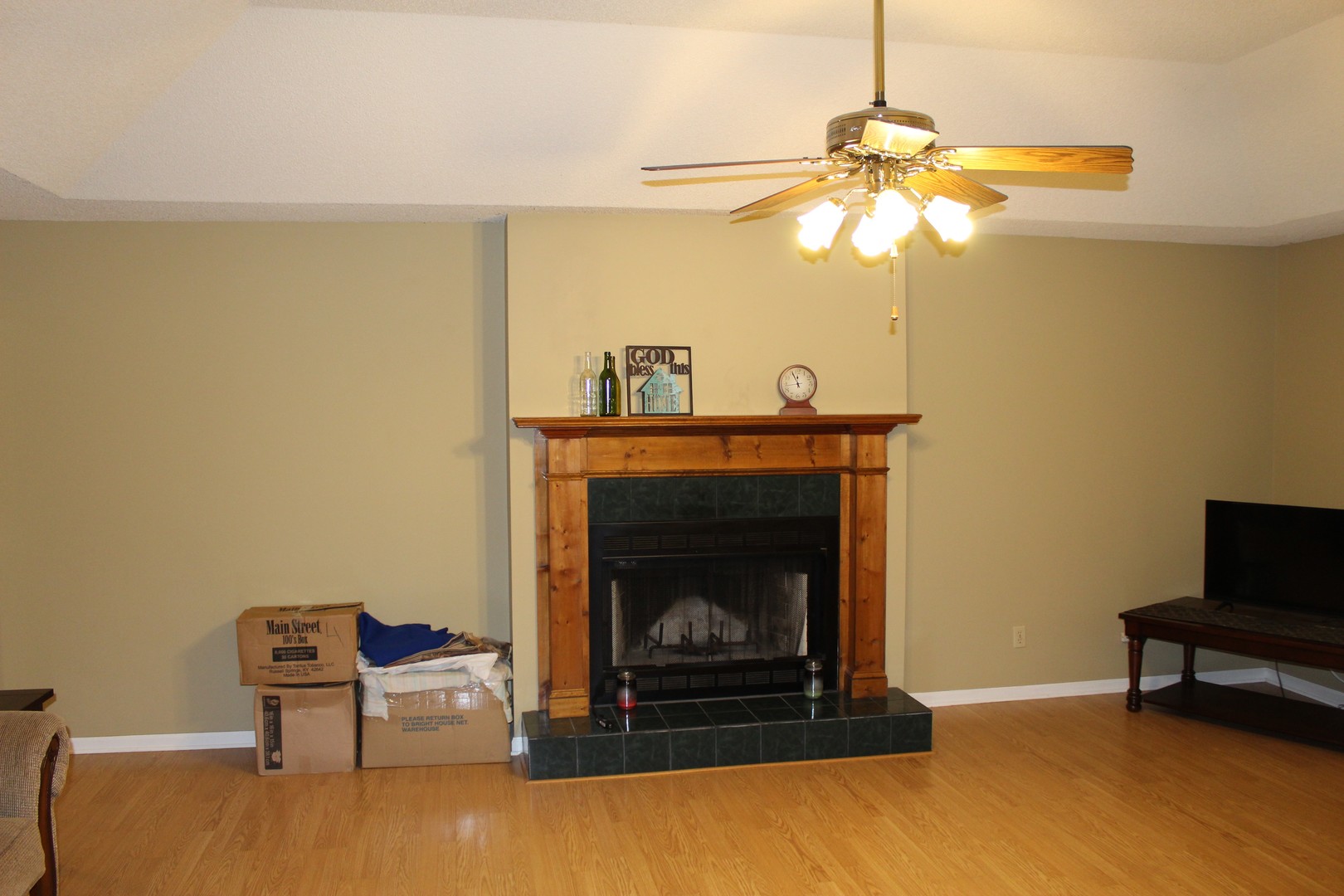 Listing photo