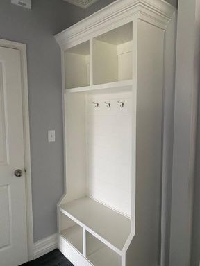 Listing photo thumbnail