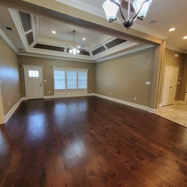 Listing photo thumbnail