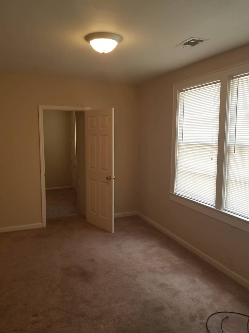 Valdosta Apartment: 301 E. Ann St.