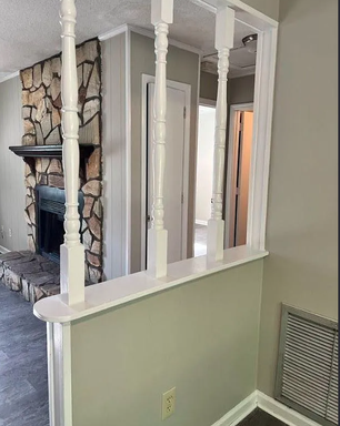 Listing photo thumbnail