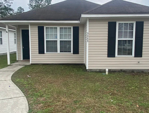 3025 Ginny Dr, Valdosta, GA 31602