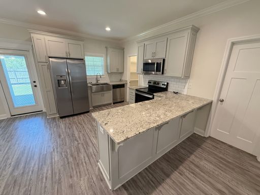 Listing photo thumbnail