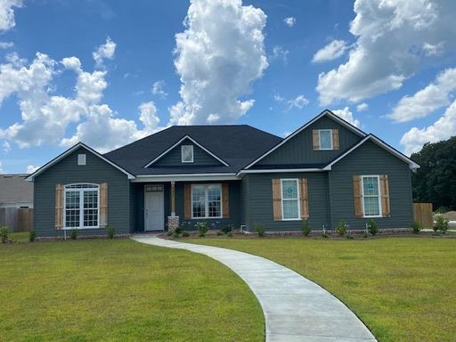 4019 Crusader Ct, Valdosta, GA 31605