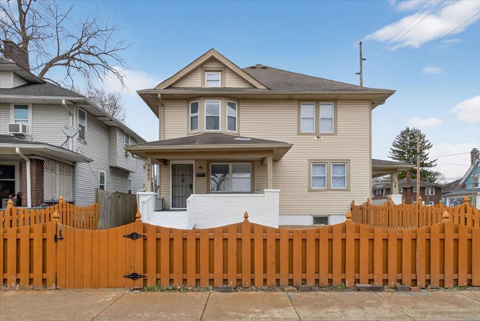 Indianapolis Multiplex: 3403 Broadway St