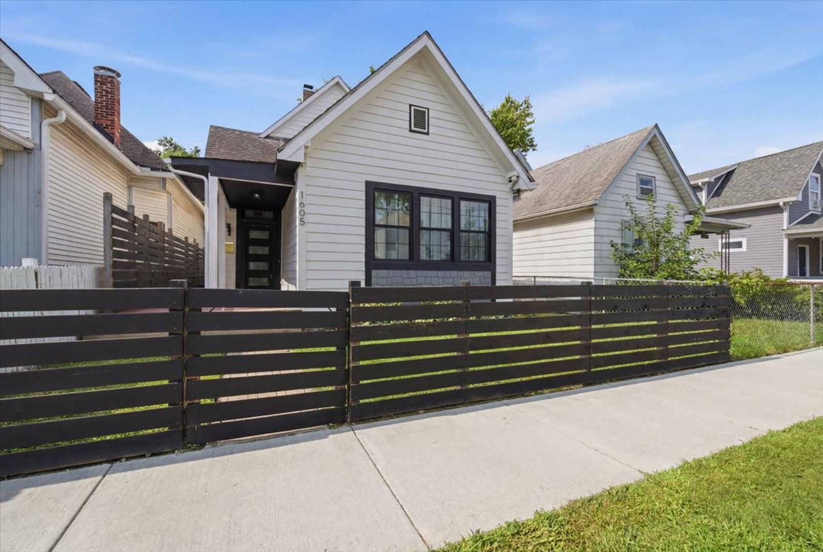 Indianapolis House: 1605 English Ave