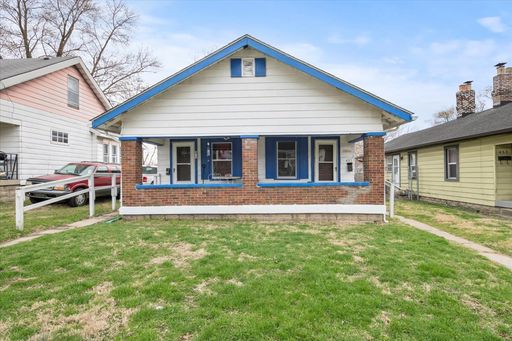 431 S Oakland Ave – photo 1