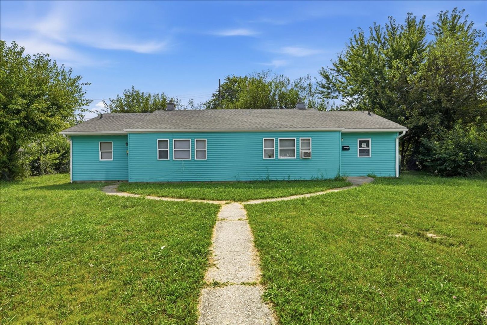 Indianapolis Apartment: 2214 - 2216 Norden Ct