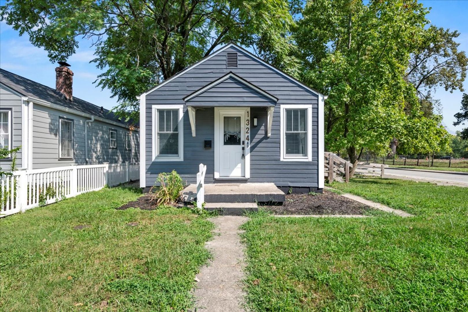 Indianapolis House: 1324 E 9th Street