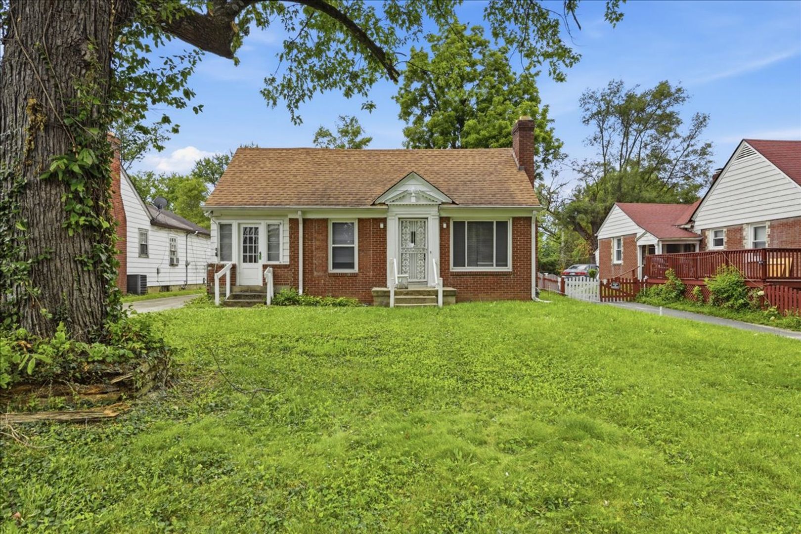 Indianapolis House: 3436 N Lasalle St